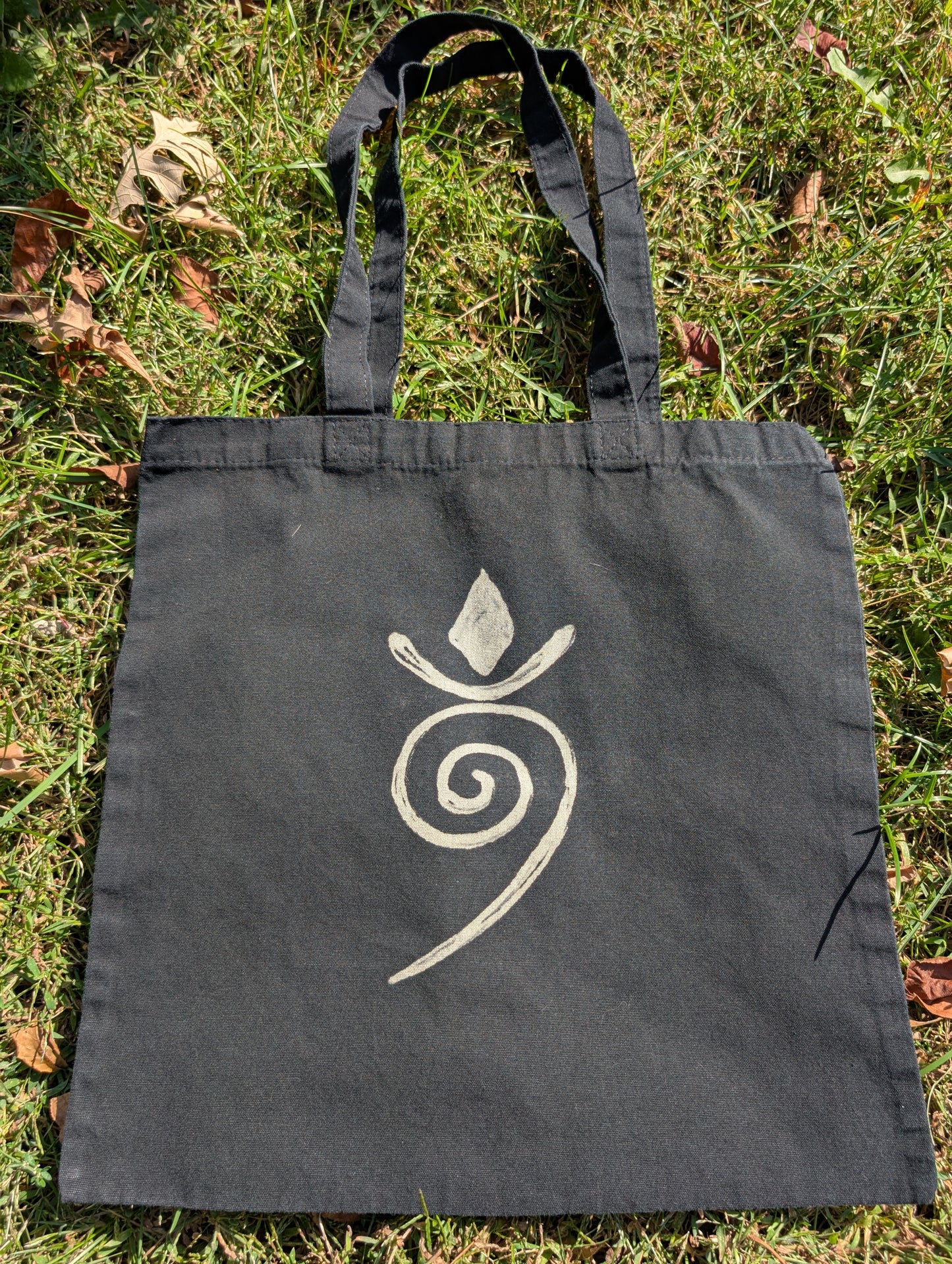 TOTE BAGS