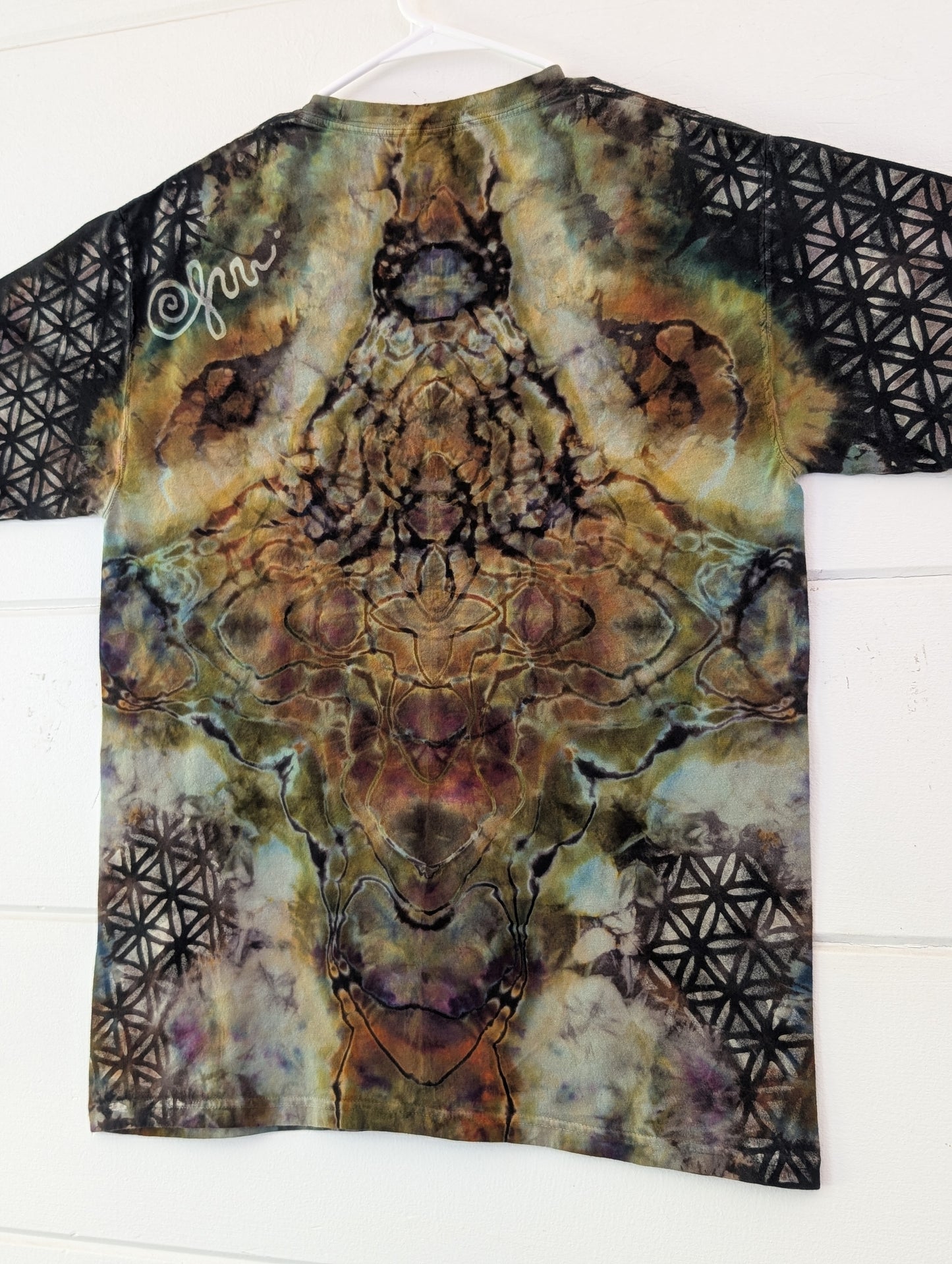 Sacred Meditation • Medium