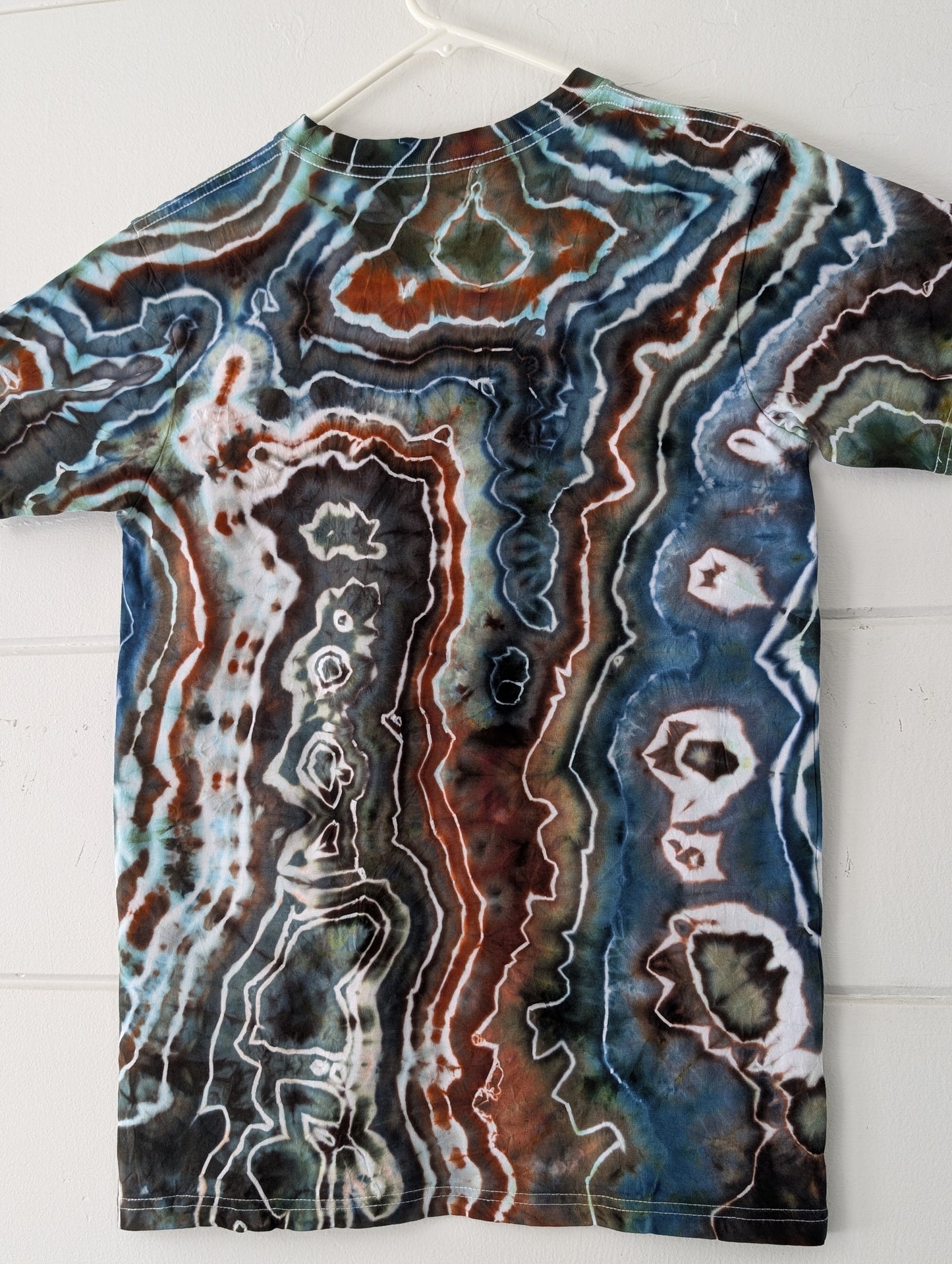 SMALL SACRED × AWAKE.HAPPY