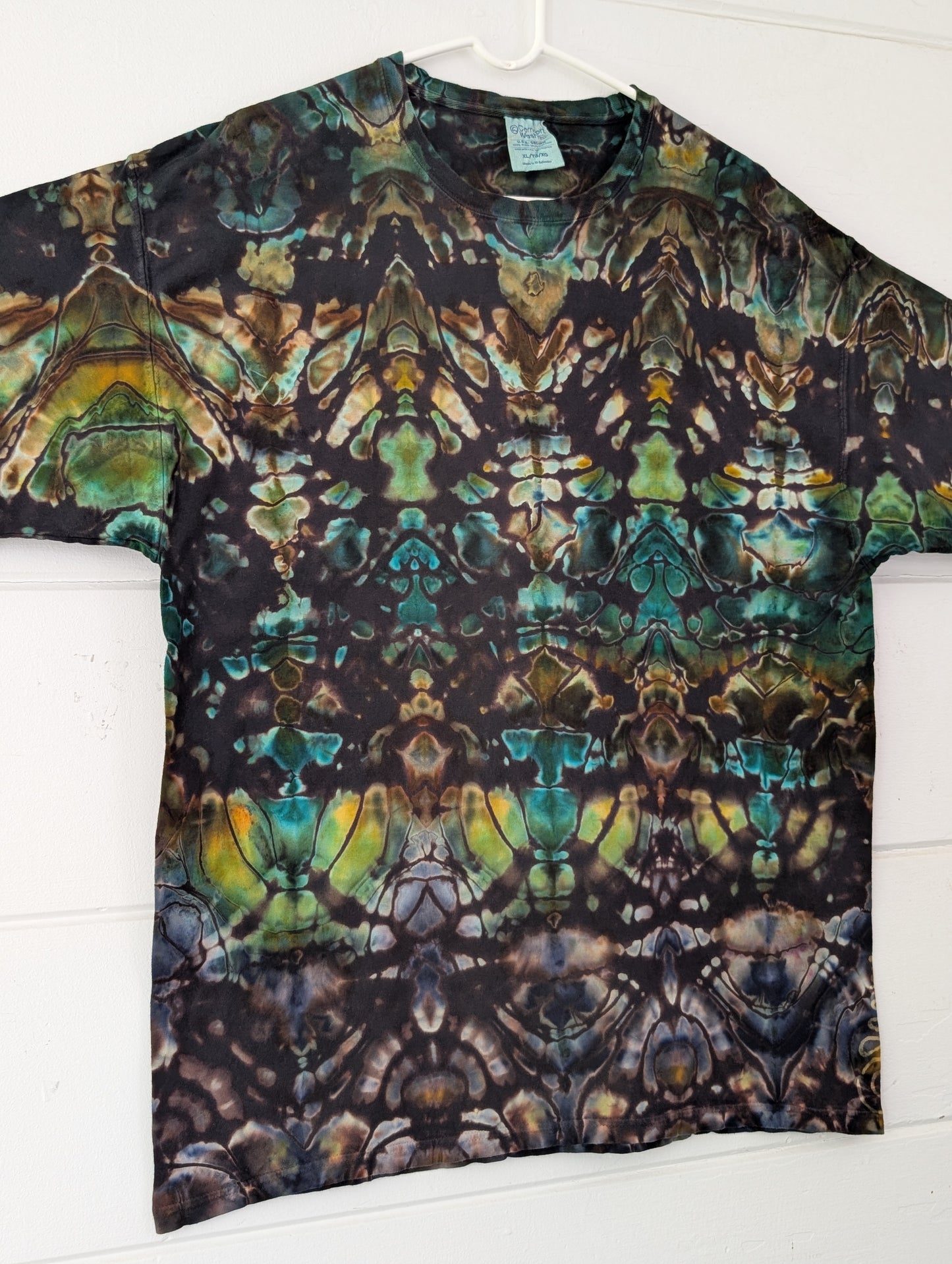 Sacred Reverse • XL