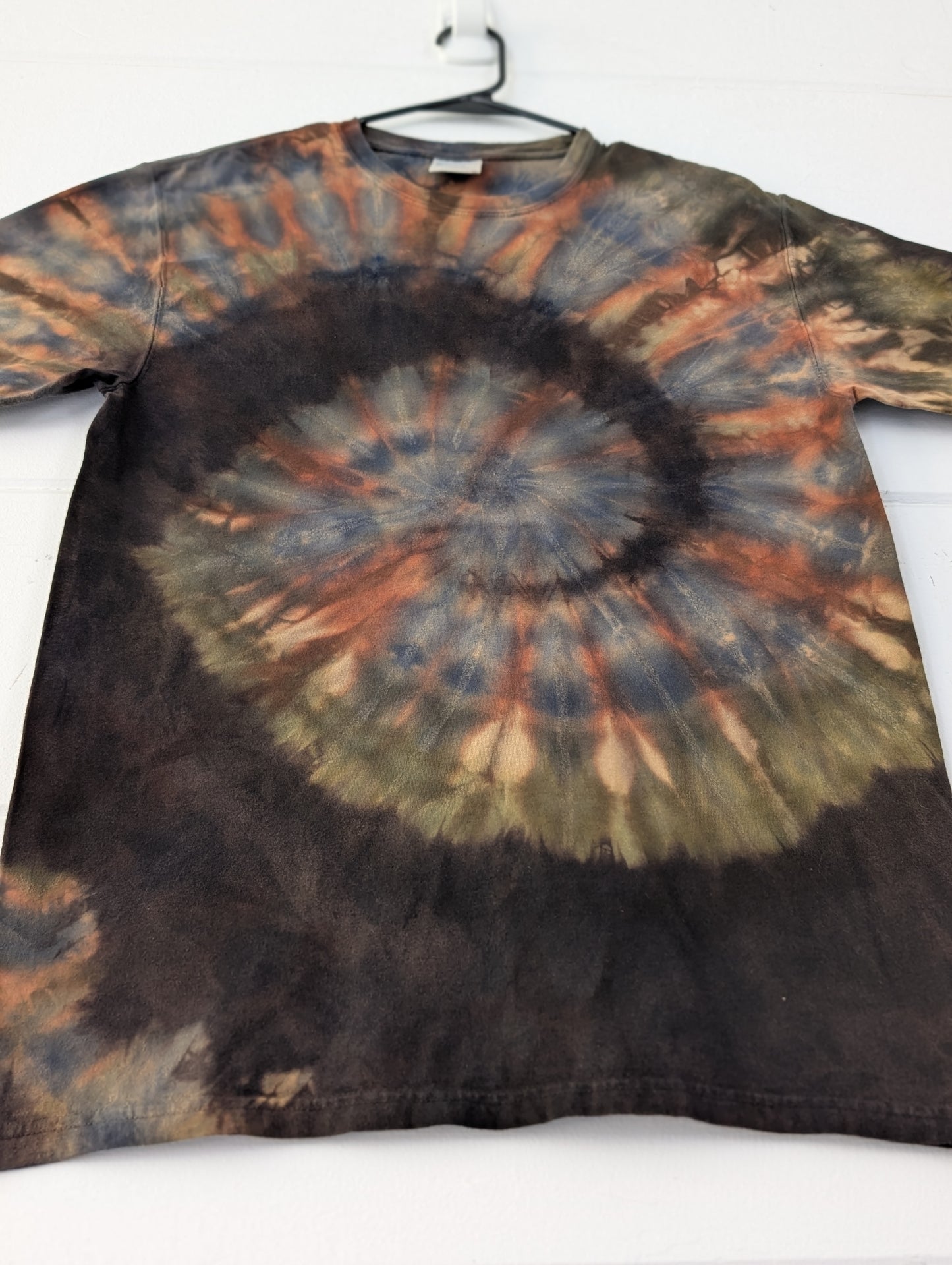 MEDIUM REVERSE SPIRAL