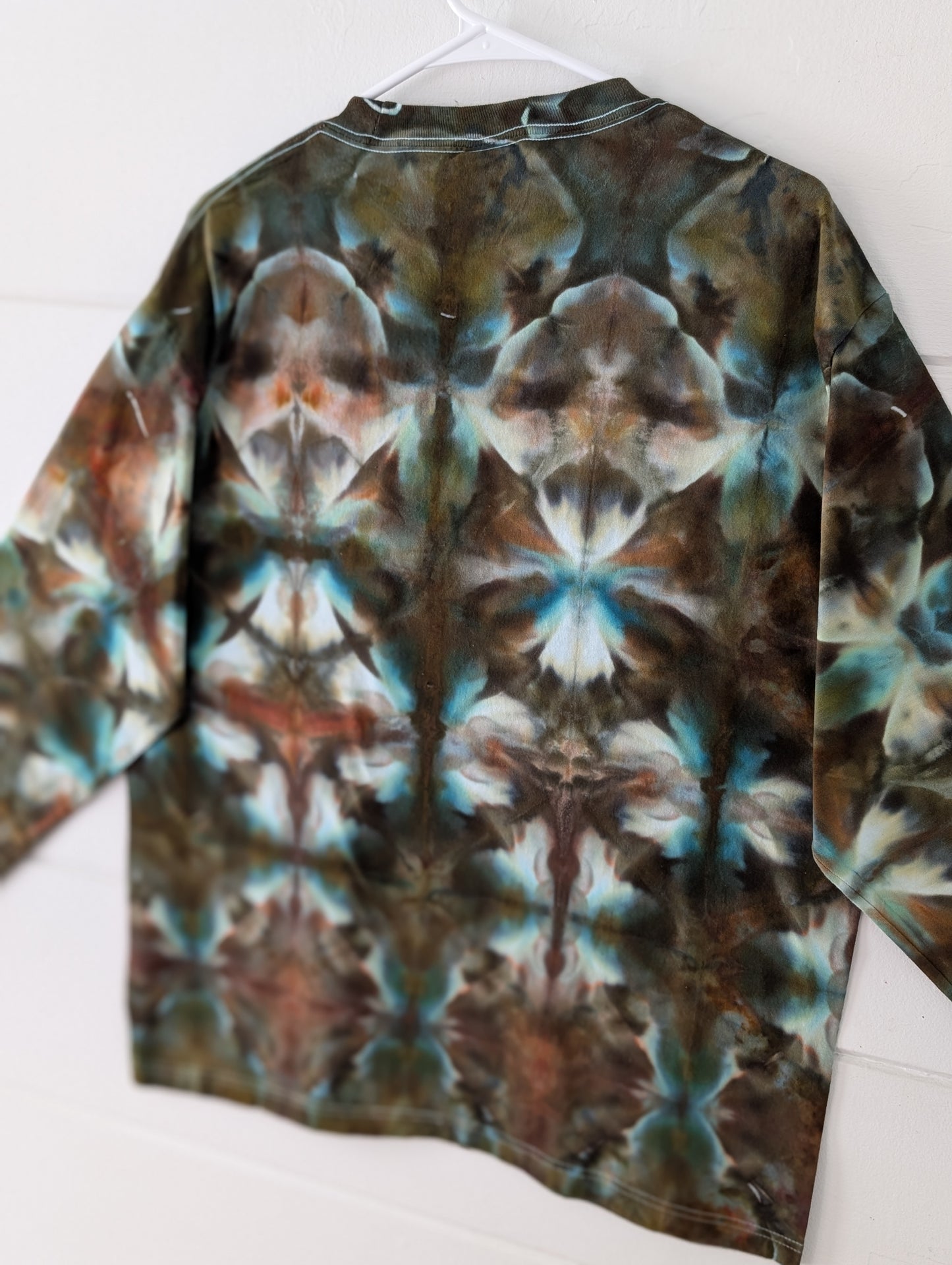 LARGE SACRED LONG SLEEVE