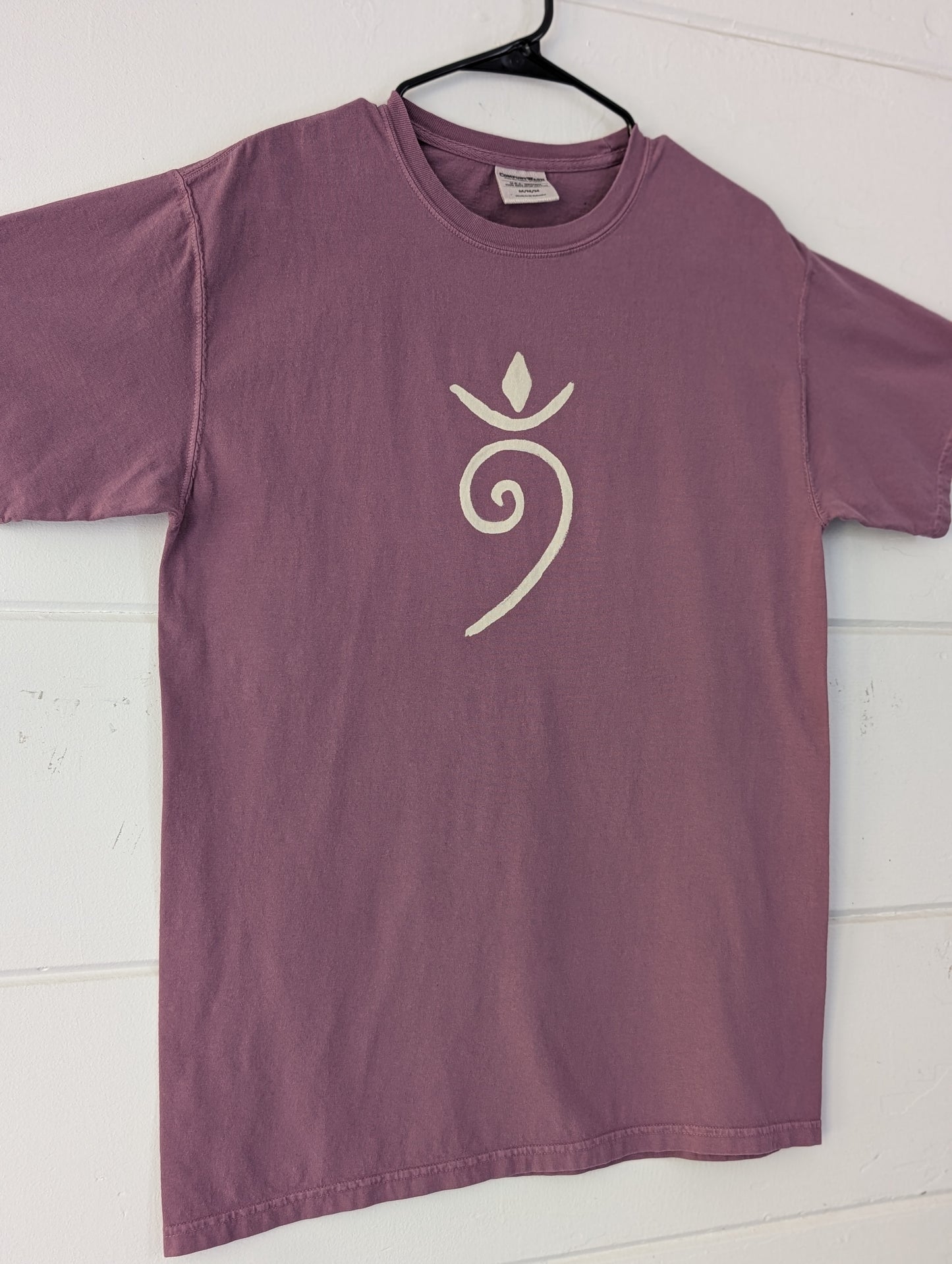 MEDIUM SACRED TEE