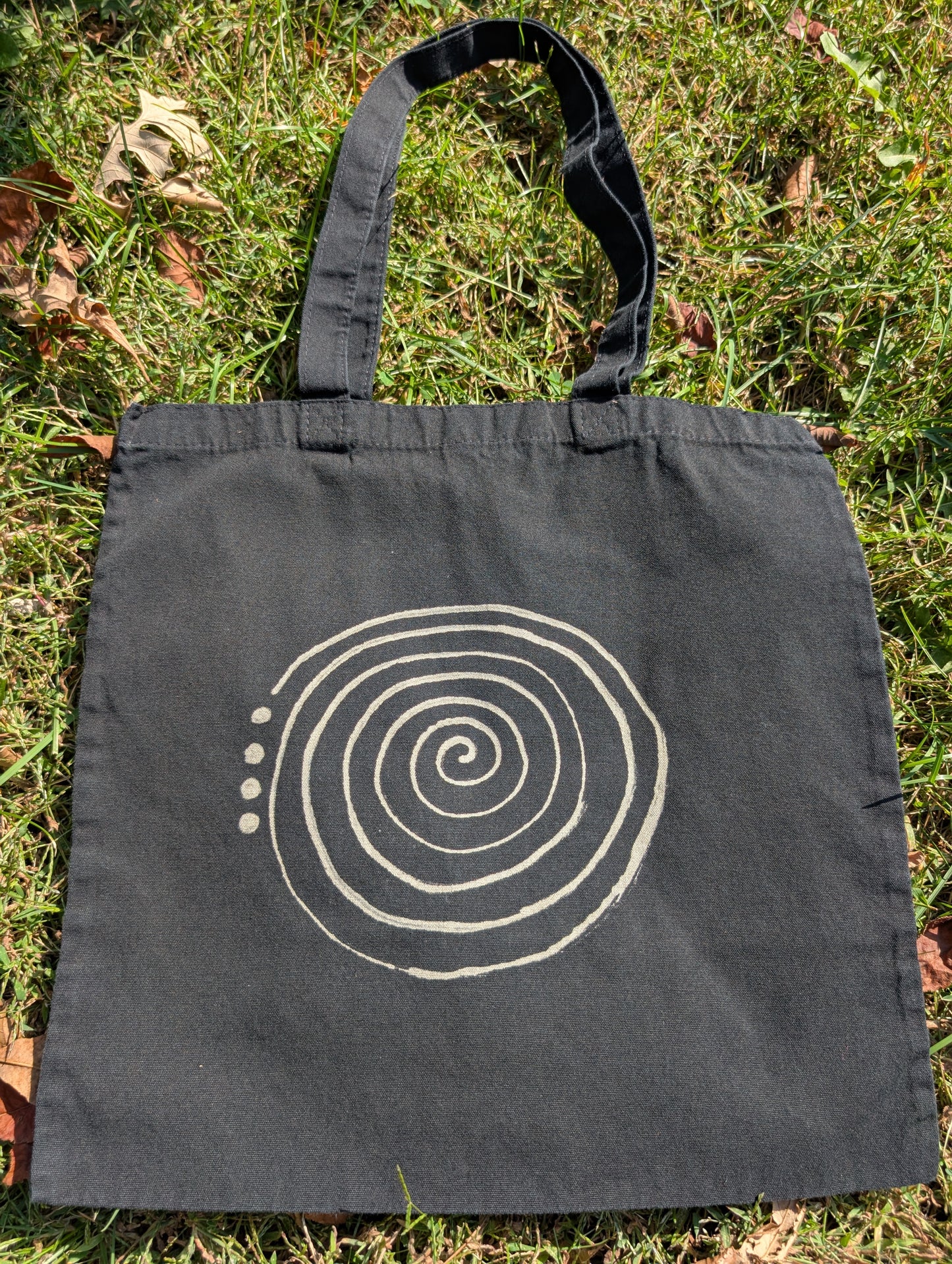 TOTE BAGS